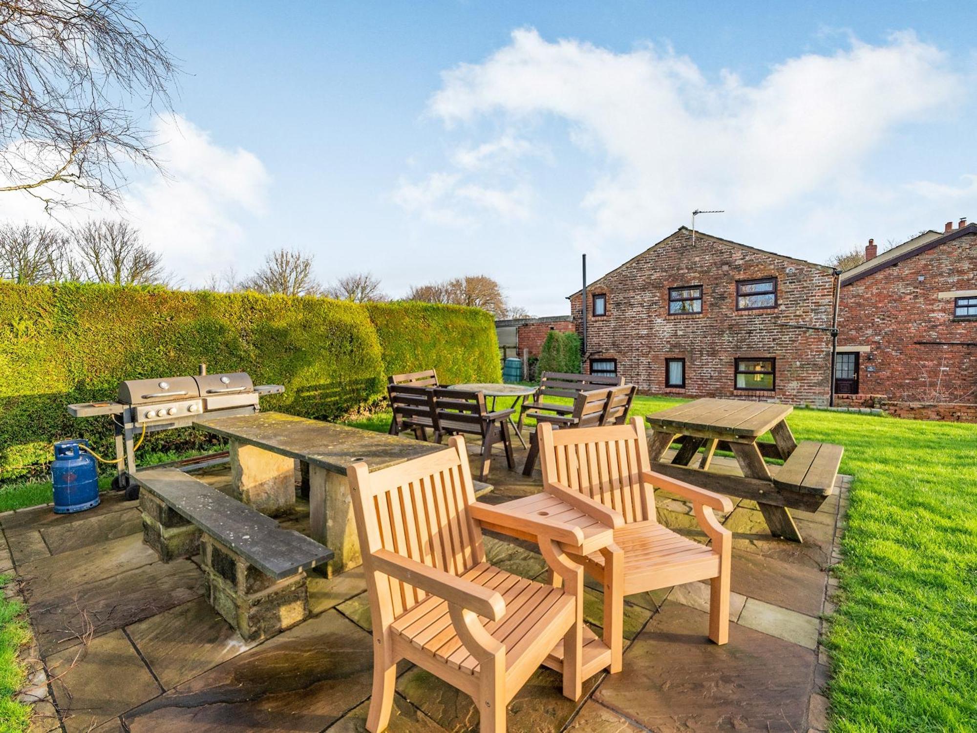 The Barn Villa Poulton-le-Fylde Exterior photo